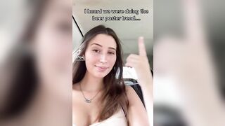 Sexy TikTok Girls: Love that ass and that amazing smile #2