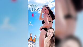 Sexy TikTok Girls: Love that ass and that amazing smile #3