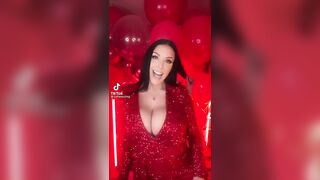 Sexy TikTok Girls: I swear I’ve seen them somewhere before ♥️♥️ #1