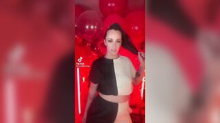 Sexy TikTok Girls: I swear I’ve seen them somewhere before ♥️♥️ #2