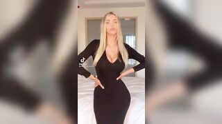 Sexy TikTok Girls: She's hot as fuck #1