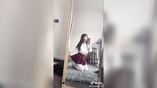 Sexy TikTok Girls: Love skirts. And asians apparently #4