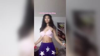Sexy TikTok Girls: She's look so damn goooood ❤ #3