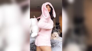 Sexy TikTok Girls: cute af and sexy as hell, one of my new favourite girls #2