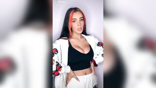 Sexy TikTok Girls: Eye Aim Assist #2