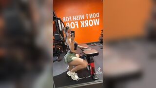Sexy TikTok Girls: Probably the best gym outfit I've ever seen! #3