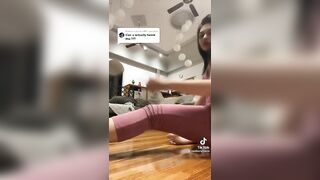 Sexy TikTok Girls: proving she can twerk #4