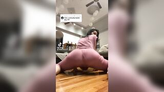 Sexy TikTok Girls: proving she can twerk #2