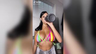 Sexy TikTok Girls: Wet melons #2