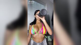 Sexy TikTok Girls: Wet melons #3