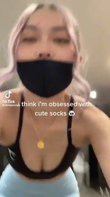 I think I'm obsessed with cute girls