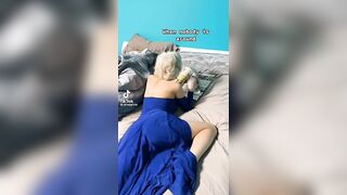 Sexy TikTok Girls: Blondie shaking ass #2