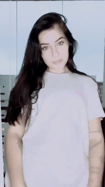 How do u rate this filter neutralized Silhouette challenge ????????????????????