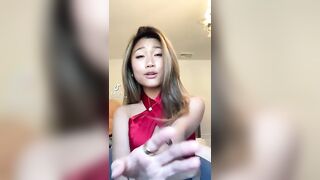 Sexy TikTok Girls: The underboob #4