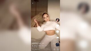 Sexy TikTok Girls: This has everything... #1