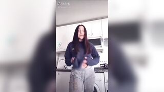 Sexy TikTok Girls: The video speaks for itself #1