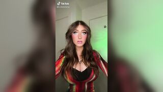 Sexy TikTok Girls: that ratio tho #3