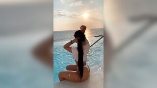 Sexy TikTok Girls: I think they mean wait for the start #4