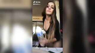 Sexy TikTok Girls: Another throw it in her #1