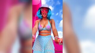 Sexy TikTok Girls: How is this even allowed on tiktok♥️♥️ #3