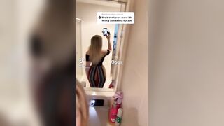 A girl that loves her mirror