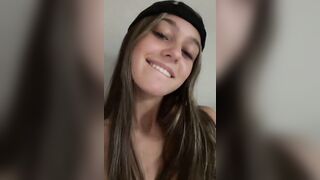 Sexy TikTok Girls: Nip flash #2