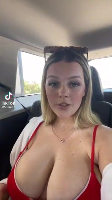 Chantelle’s tits are so incredibly juicy ????