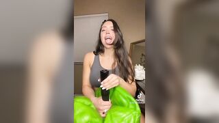 Sexy TikTok Girls: blatant thottery. i love it #4