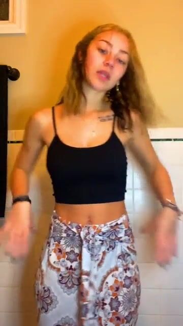 Big bank skirt