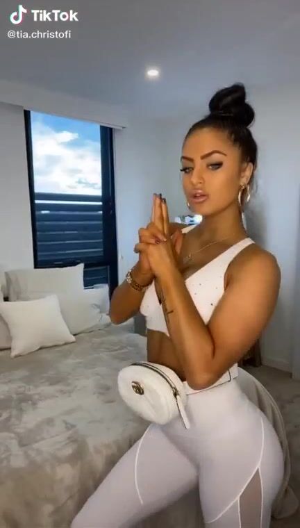Just another vid of my fav tik tok thotiana ????