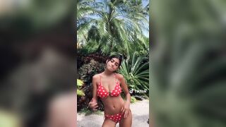 Sexy TikTok Girls: Such a shame she has a gimbal motion stabilization on her tater tots #2