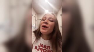 Sexy TikTok Girls: Happy Sunday, she hanging out ♥️♥️ #2