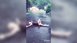 Sexy TikTok Girls: i do love the rain #4