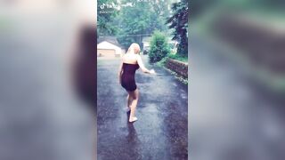 Sexy TikTok Girls: i do love the rain #2