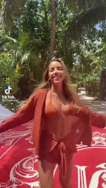 That body, and good editing felt like I spend the day chasing her