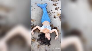 Sexy TikTok Girls: She’ll stay afloat with those #4