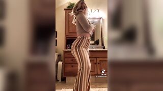 Sexy TikTok Girls: ♥️♥️ by the gym #4