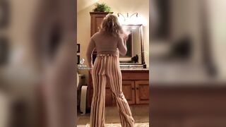 Sexy TikTok Girls: ♥️♥️ by the gym #2