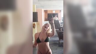 Sexy TikTok Girls: LMAO! Daughter of the year. #4