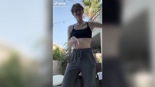 Sexy TikTok Girls: Twerking that thang #2