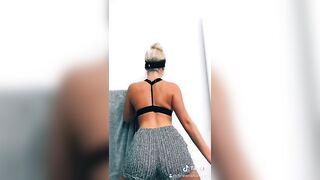 Sexy TikTok Girls: TikTok: @christen_rene // Age: 20 // Booty was THANGIN’ ong ♥️♥️♥️♥️ #4