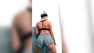 Sexy TikTok Girls: TikTok: @christen_rene // Age: 20 // Booty was THANGIN’ ong ♥️♥️♥️♥️ #3