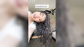 Sexy TikTok Girls: Showing off her ... Hair? #1