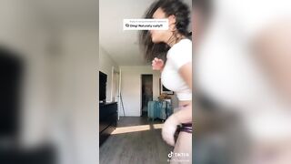 Sexy TikTok Girls: Showing off her ... Hair? #4