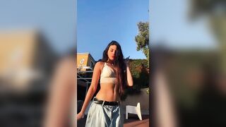 Sexy TikTok Girls: Poppin out #2