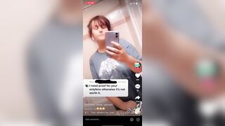 Sexy TikTok Girls: Showing her ass this time #4
