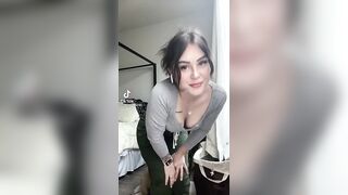 Sexy TikTok Girls: I think she’s so hot #3
