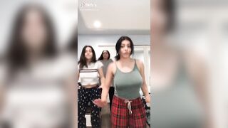 Sexy TikTok Girls: No bra household #1
