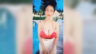 TikTok Busty: Tangkwa #4