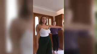 TikTok Busty: unknown #4